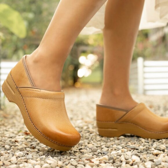 Dansko Professional Clog - Picture 2 of 5